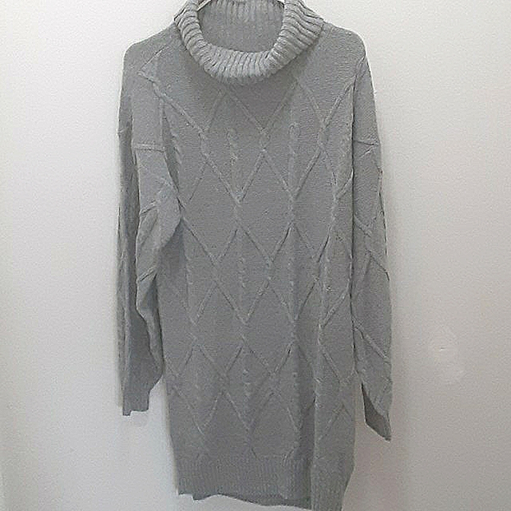 NWT Hollister  Gray Cable Knit Sweater Dress